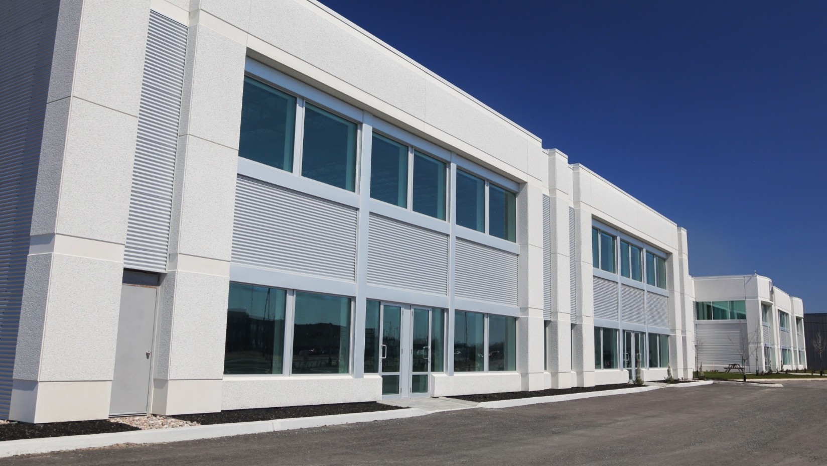 Contact and Contactless Access Control Systems in Tulsa